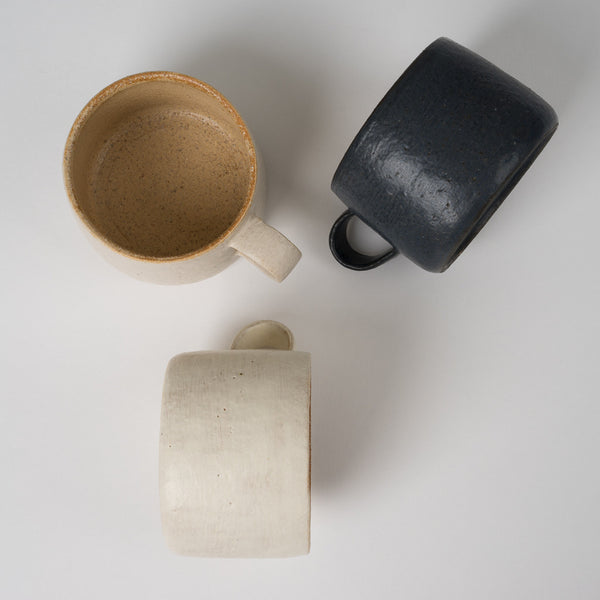 Satoko Suzuki, three mugs